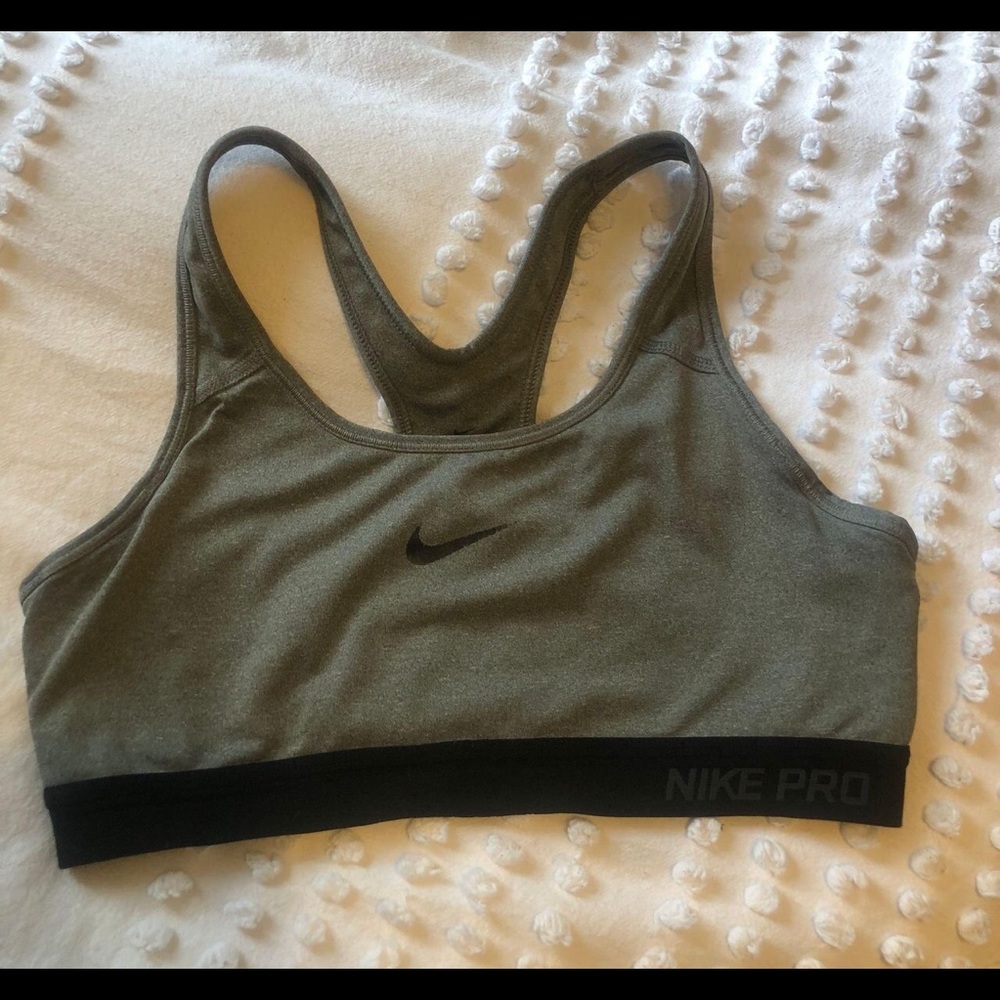 Nike Dry Fit Sports Bra